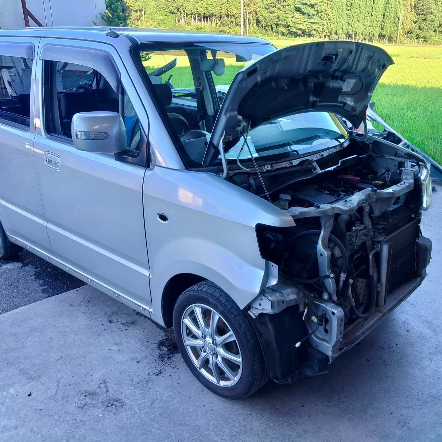 ワゴンRの事故修理