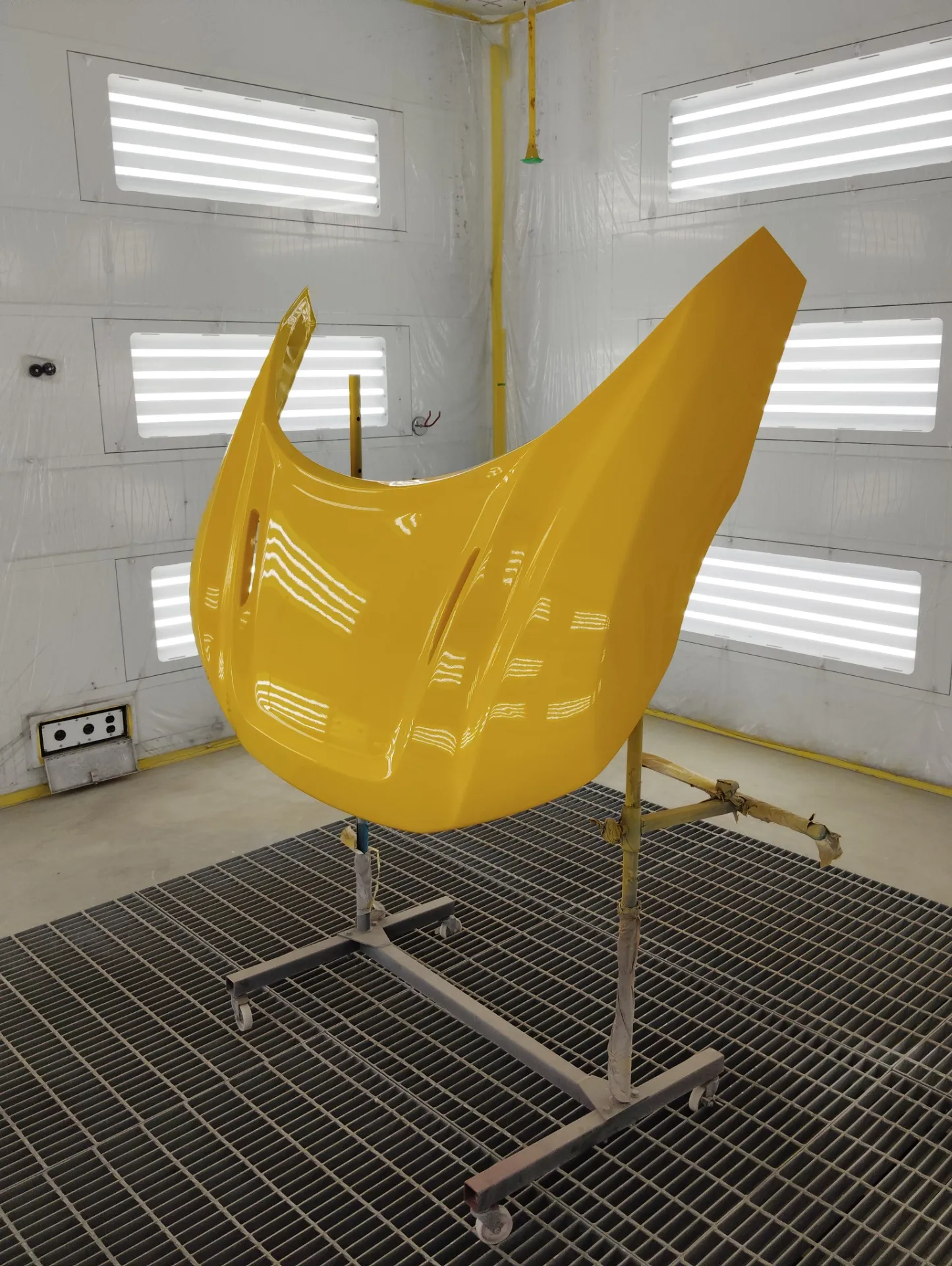 ホンダ　S660　FRPボンネット交換