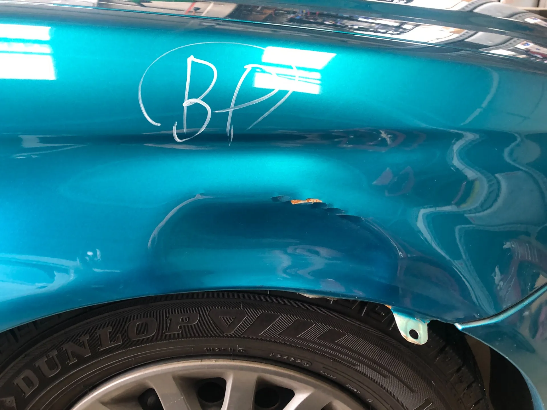 部品が手に入らないシビックフェリオ修理